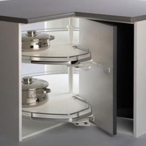 Hang- en sluitwerk keuken